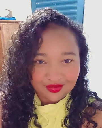 Angel, verified host