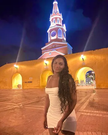 Jhoana, verified host